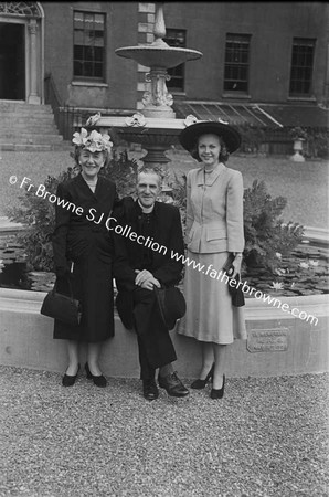 MGR SCANNELL  WITH SISTER NIECE AND MOTHER BRENDAN